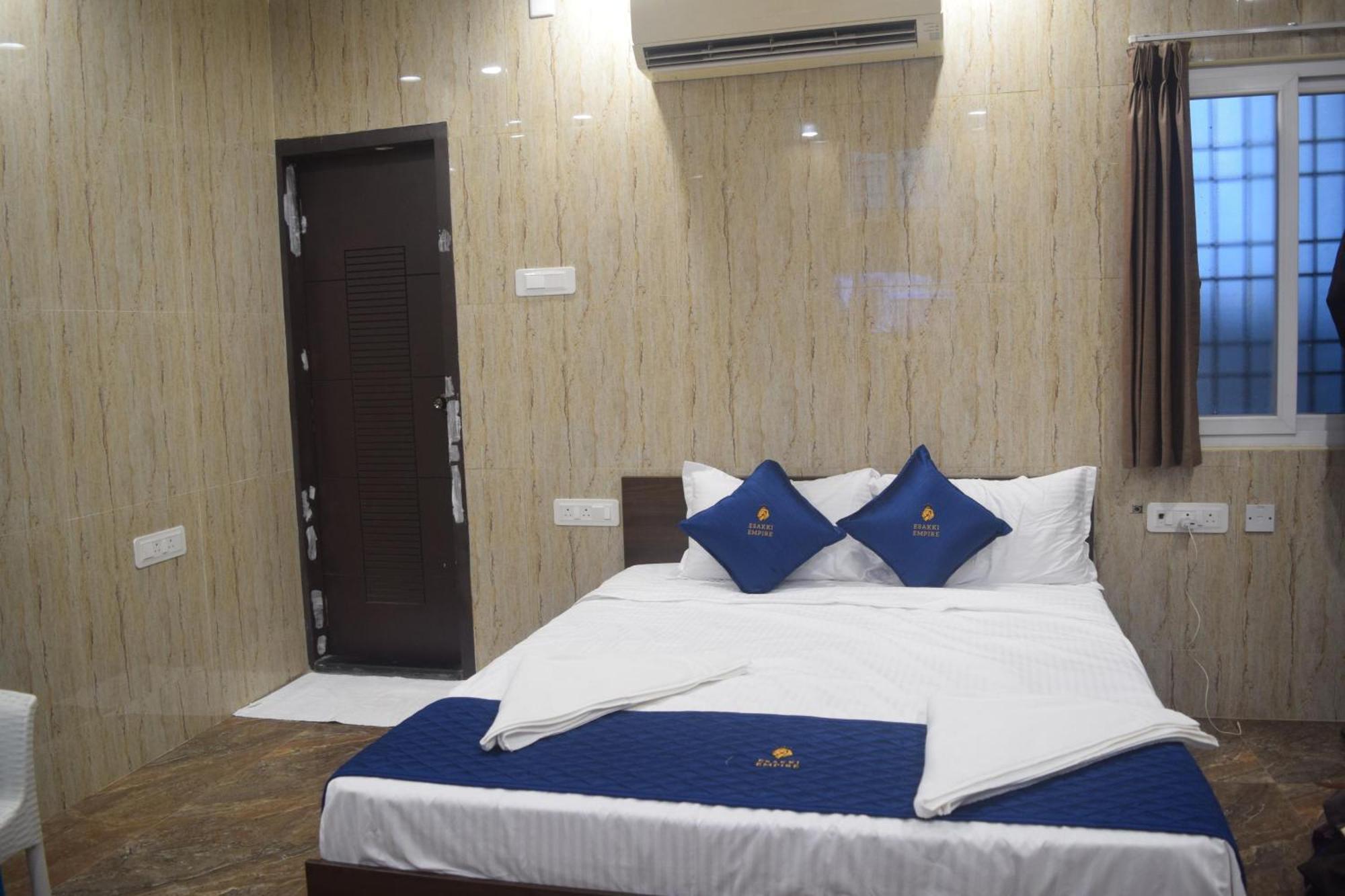 Hotel Esakki Empire Chennai Exterior foto